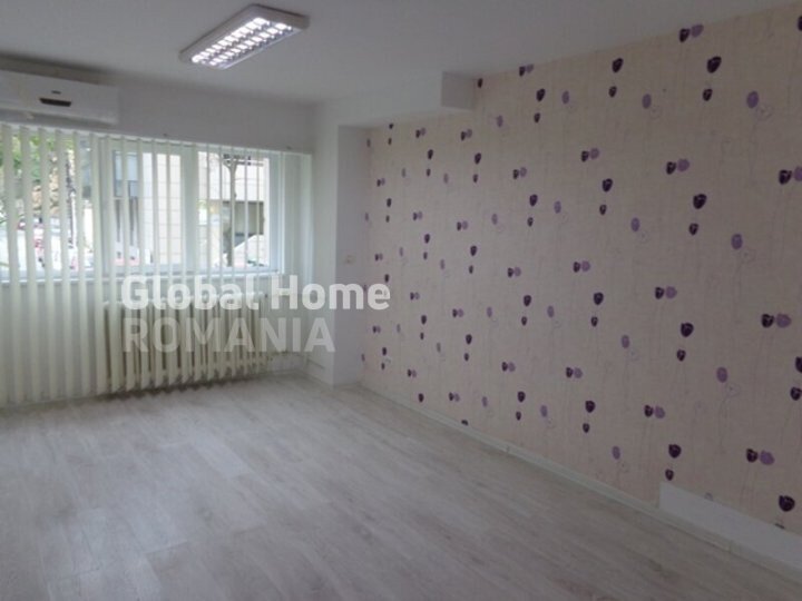 Piata Unirii, langa blocul Sitraco Center apartament 3 camere